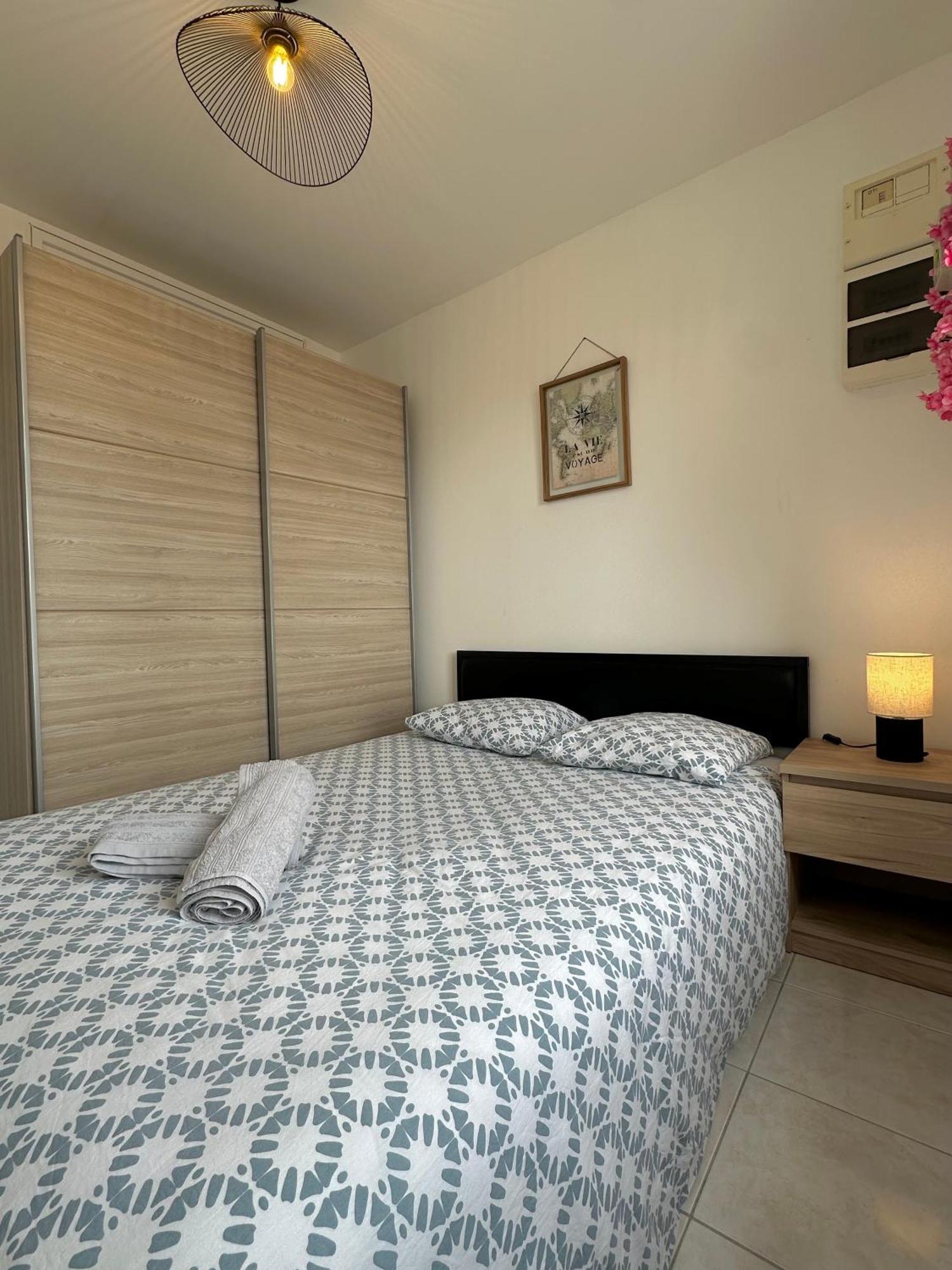 Appartement Cosy En Centre Ville 숄레 외부 사진