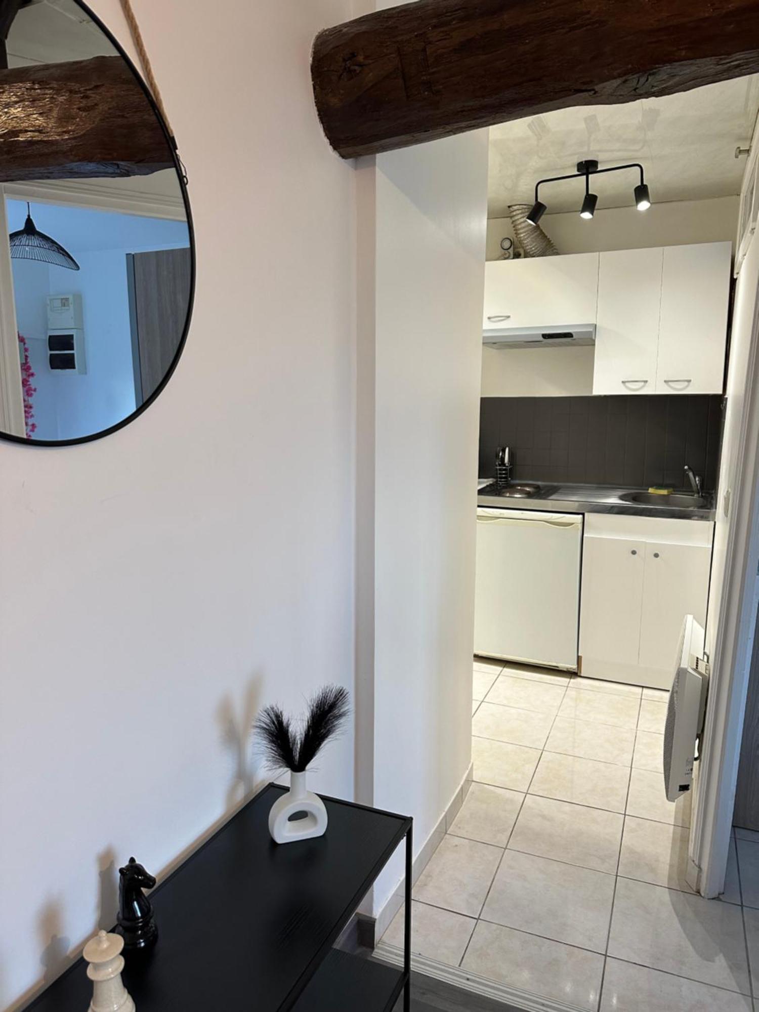 Appartement Cosy En Centre Ville 숄레 외부 사진